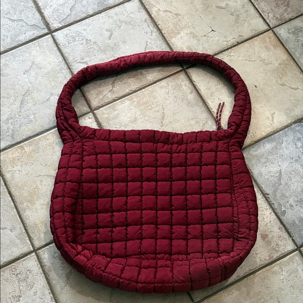 Iris and Rainbow Dreamy Puff crossbody - Picture 3 of 4